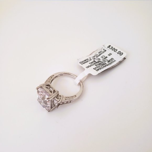 Sterling Silver Swarovski Cubic Zirconia Ring Size 7 - Picture 5 of 9